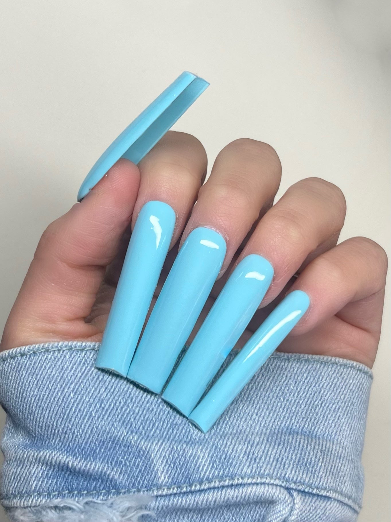 2Cute Nails