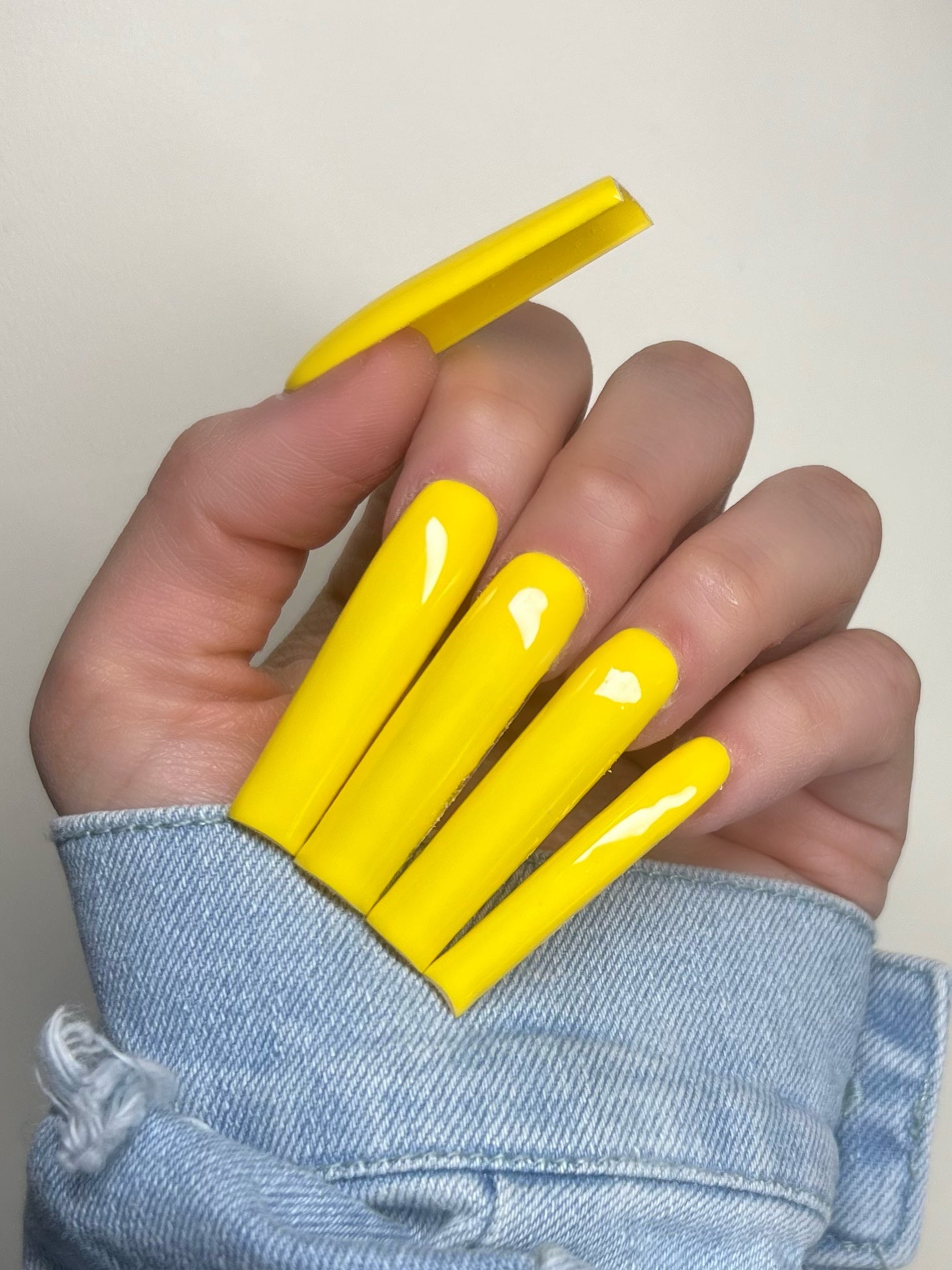 2Cute Nails