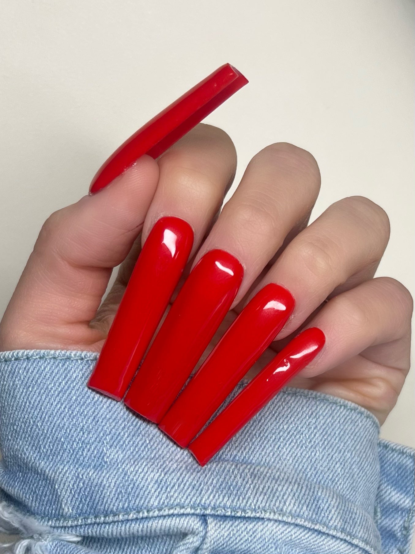 2Cute Nails